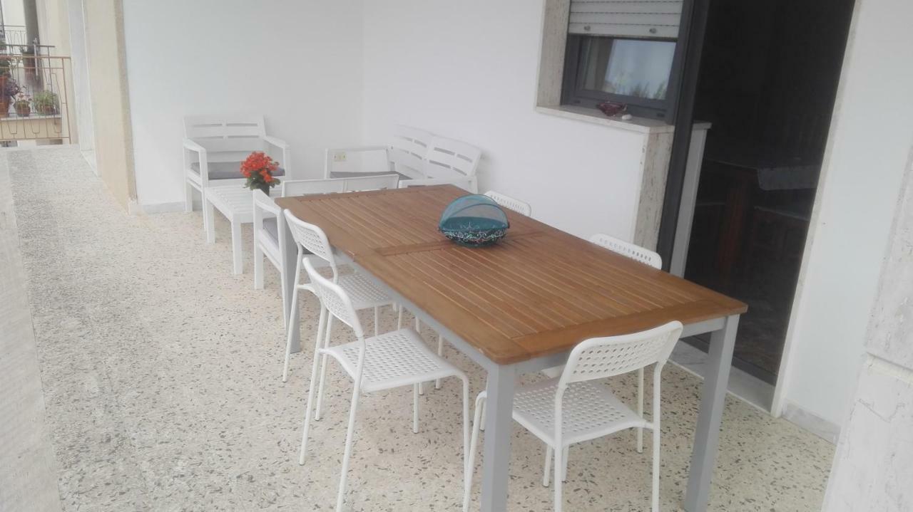 폴리나노 아마레 Casa Raffaella B&B 외부 사진